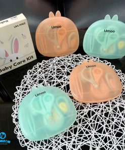 bo-cham-soc-be-Umoo-UM-11103-chinh-hang