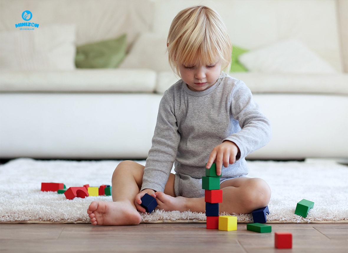 Trò chơi rèn luyện trí nhớ cho bé 2 tuổi Trò chơi rèn luyện trí nhớ cho bé 2 tuổi