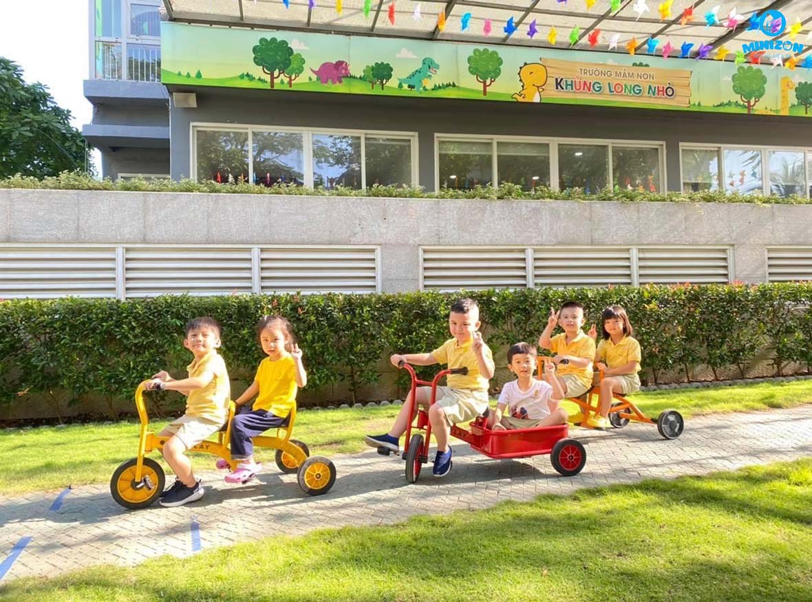 Khuyến khích trẻ vận động tăng cường hệ miễn dịch Khuyến khích trẻ vận động tăng cường hệ miễn dịch