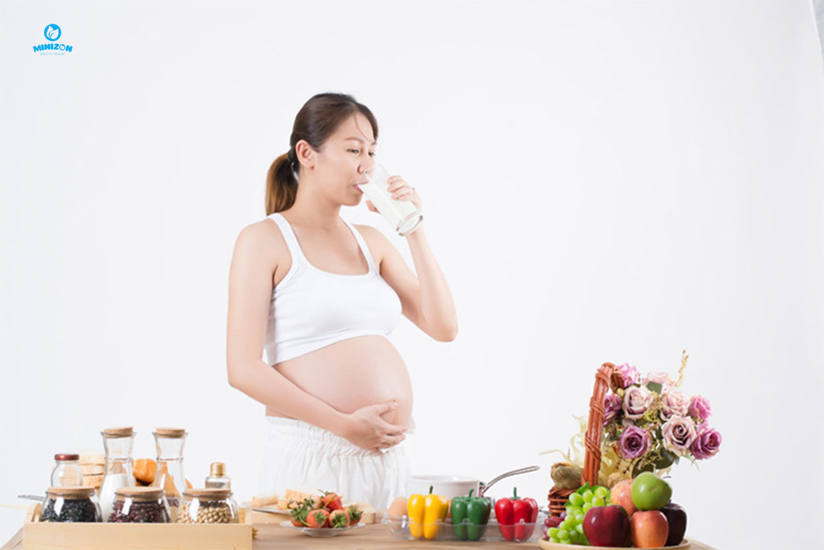 Thực phẩm làm mất sữa mẹ sau sinh nên tránh Thực phẩm làm mất sữa mẹ sau sinh nên tránh