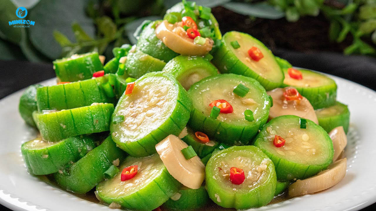 Ăn mướp tránh mất sữa sau khi sinh Ăn mướp tránh mất sữa sau khi sinh