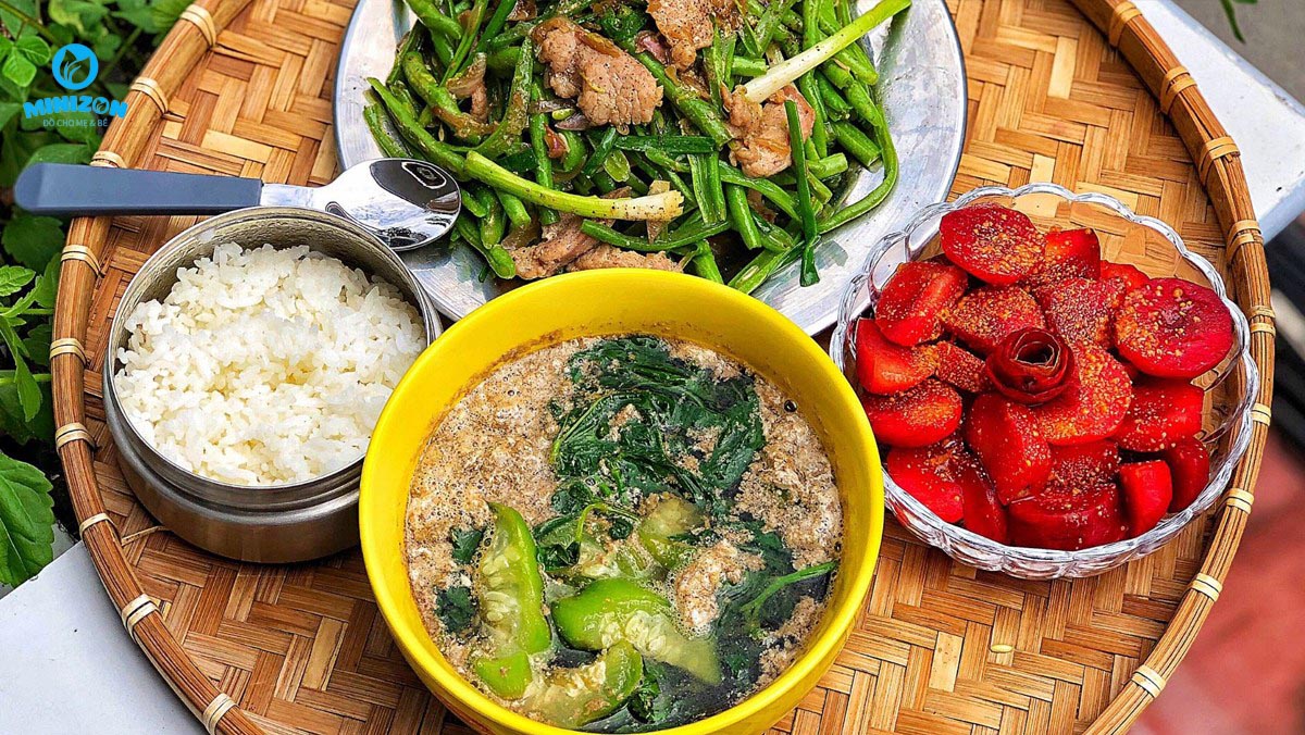Ăn rau đay có lợi cho sữa của mẹ Ăn rau đay có lợi cho sữa của mẹ