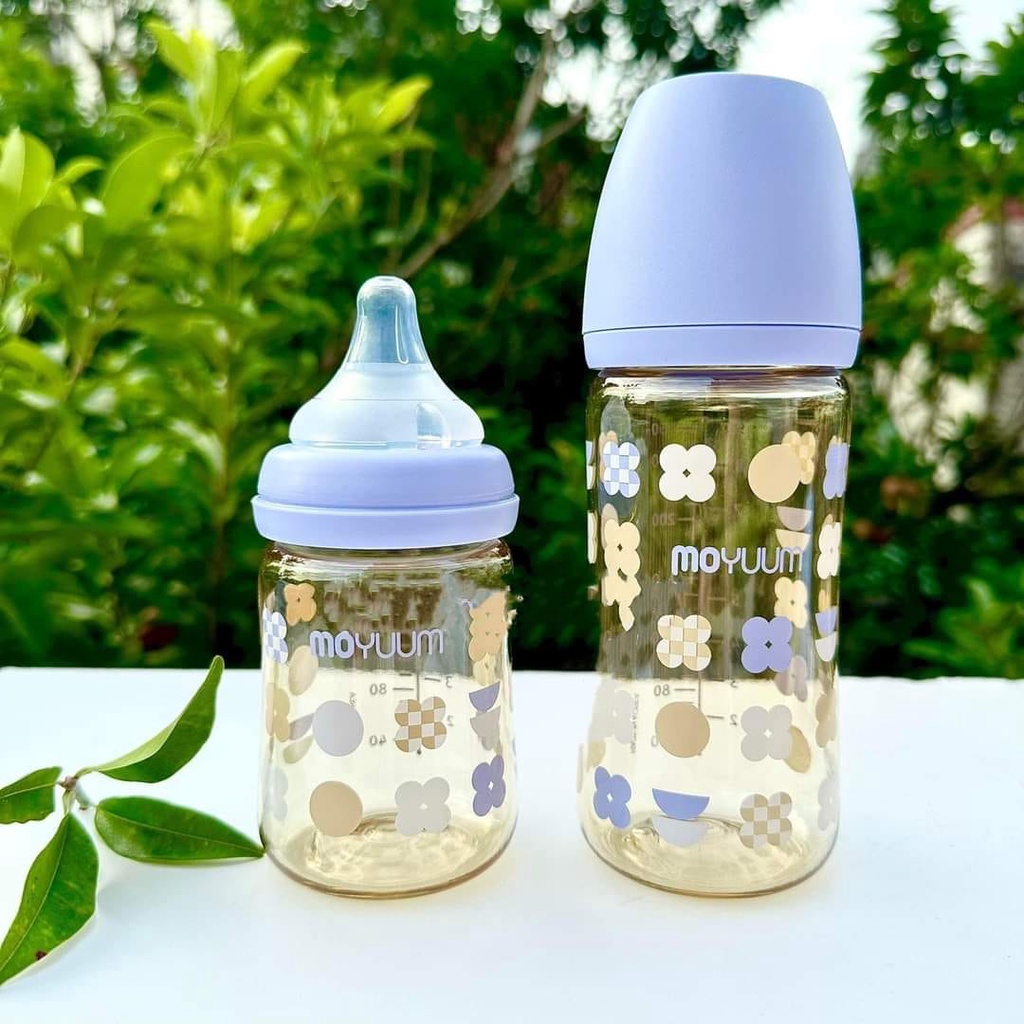 Bình Sữa Moyuum Hàn Quốc Cỏ 4 Lá