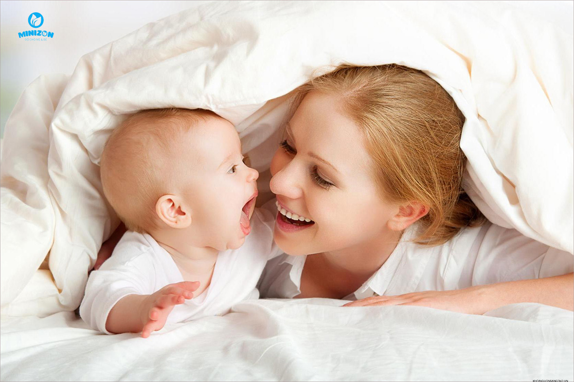 Trách xa các thiết bị điện tử khi đang ở cữ Trách xa các thiết bị điện tử khi đang ở cữ