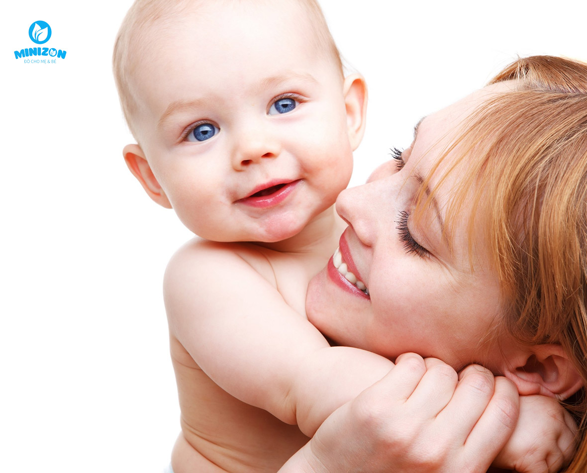 Tắc tia sữa do vết thương hoặc trầy xước Tắc tia sữa do vết thương hoặc trầy xước
