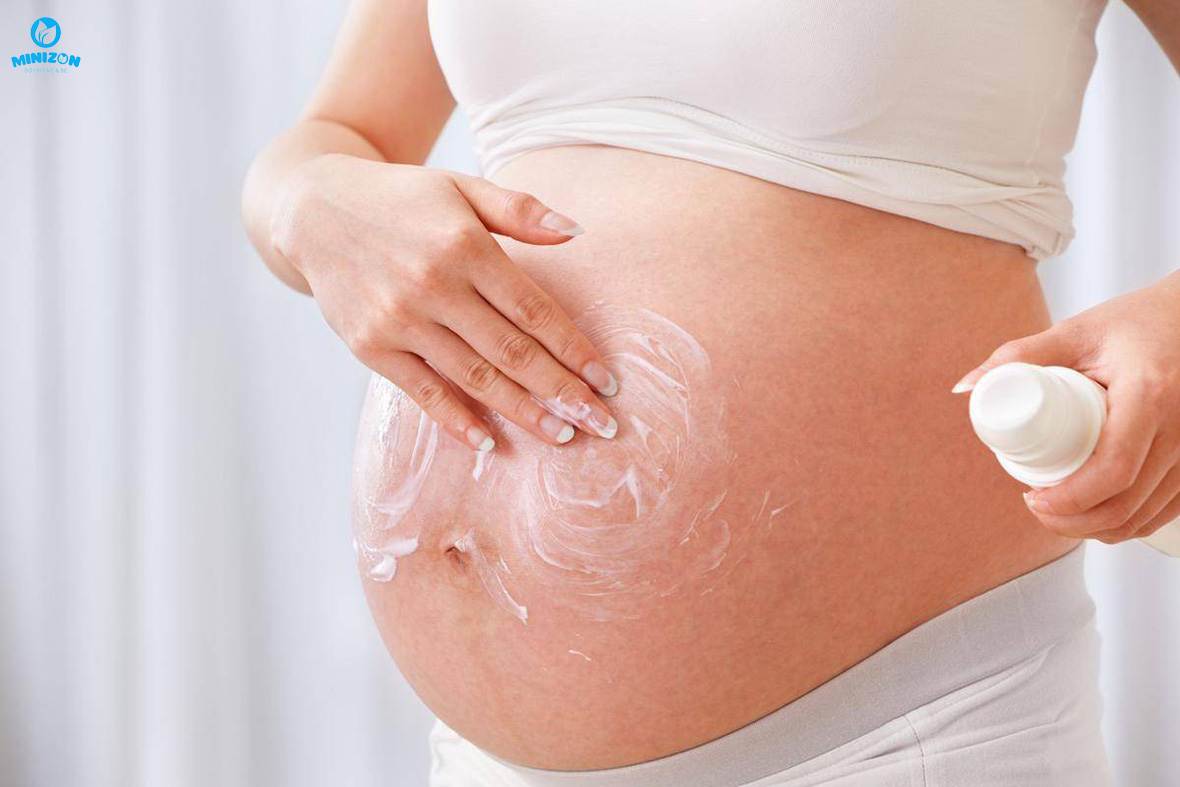 Vì sao mẹ bầu lại bị rạn da sau khi sinh Vì sao mẹ bầu lại bị rạn da sau khi sinh
