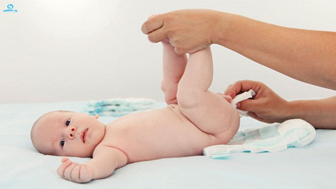 Điều trị tình trạng trẻ đi ngoài phân xanh Điều trị tình trạng trẻ đi ngoài phân xanh