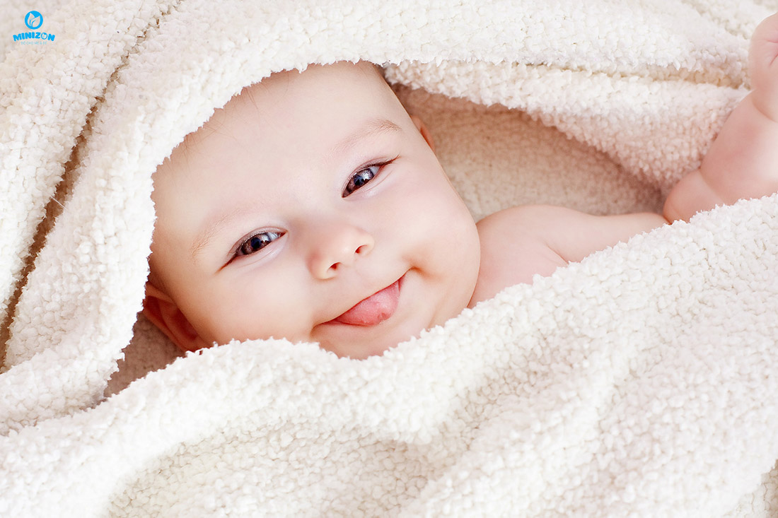 Giữ ấm lòng bàn chân Giữ ấm lòng bàn chân