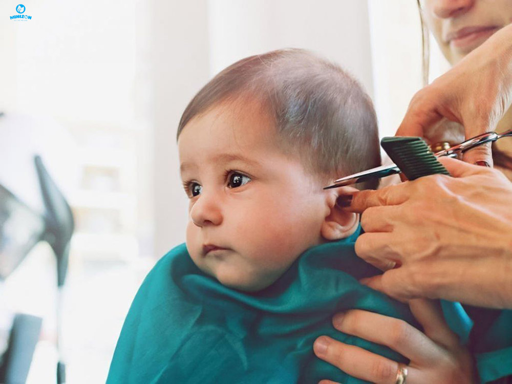 Thời điểm cắt tóc máu Thời điểm cắt tóc máu
