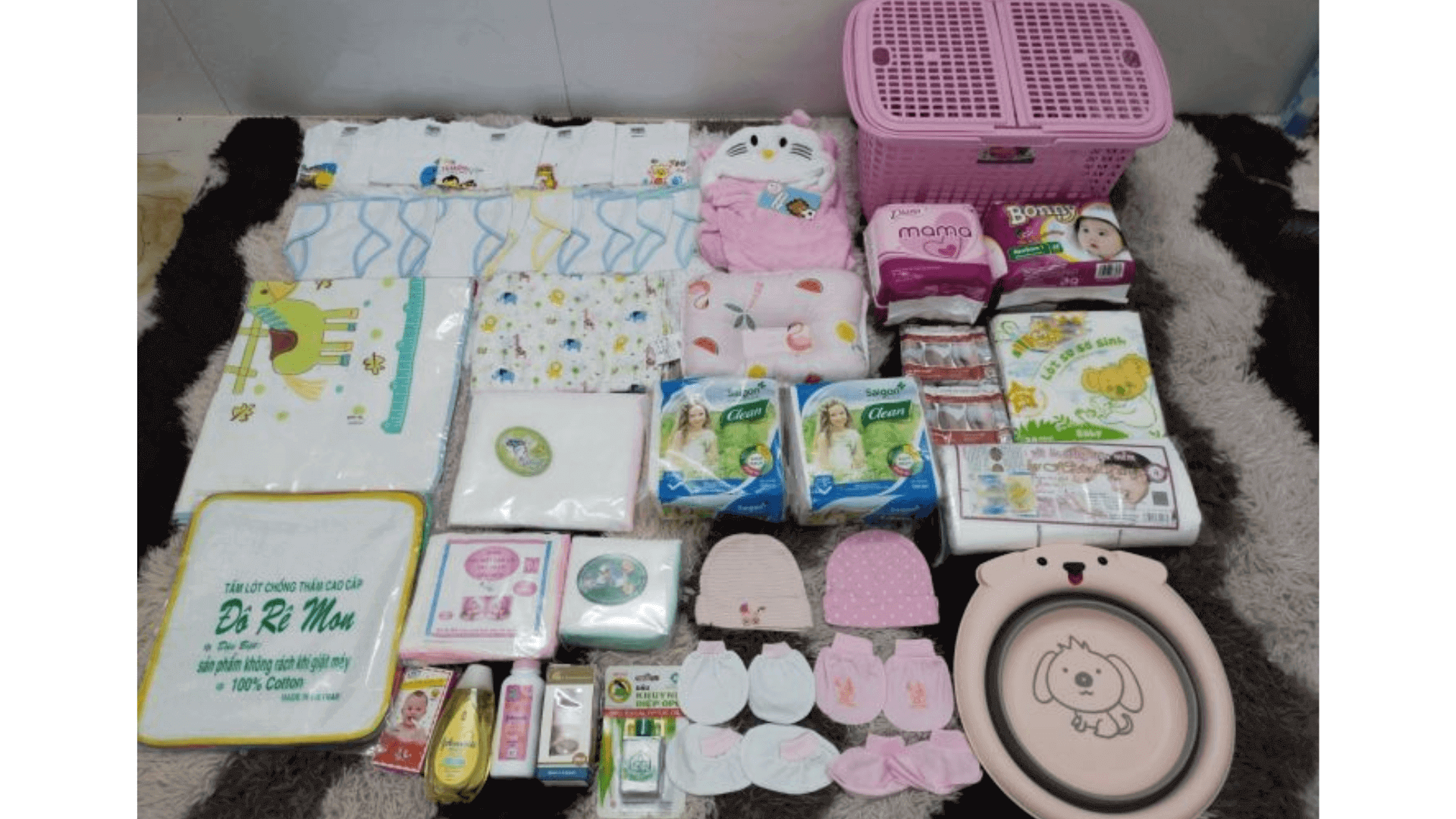1.Vì sao mẹ bầu nên chuẩn bị đồ sơ sinh trước khi sinh?