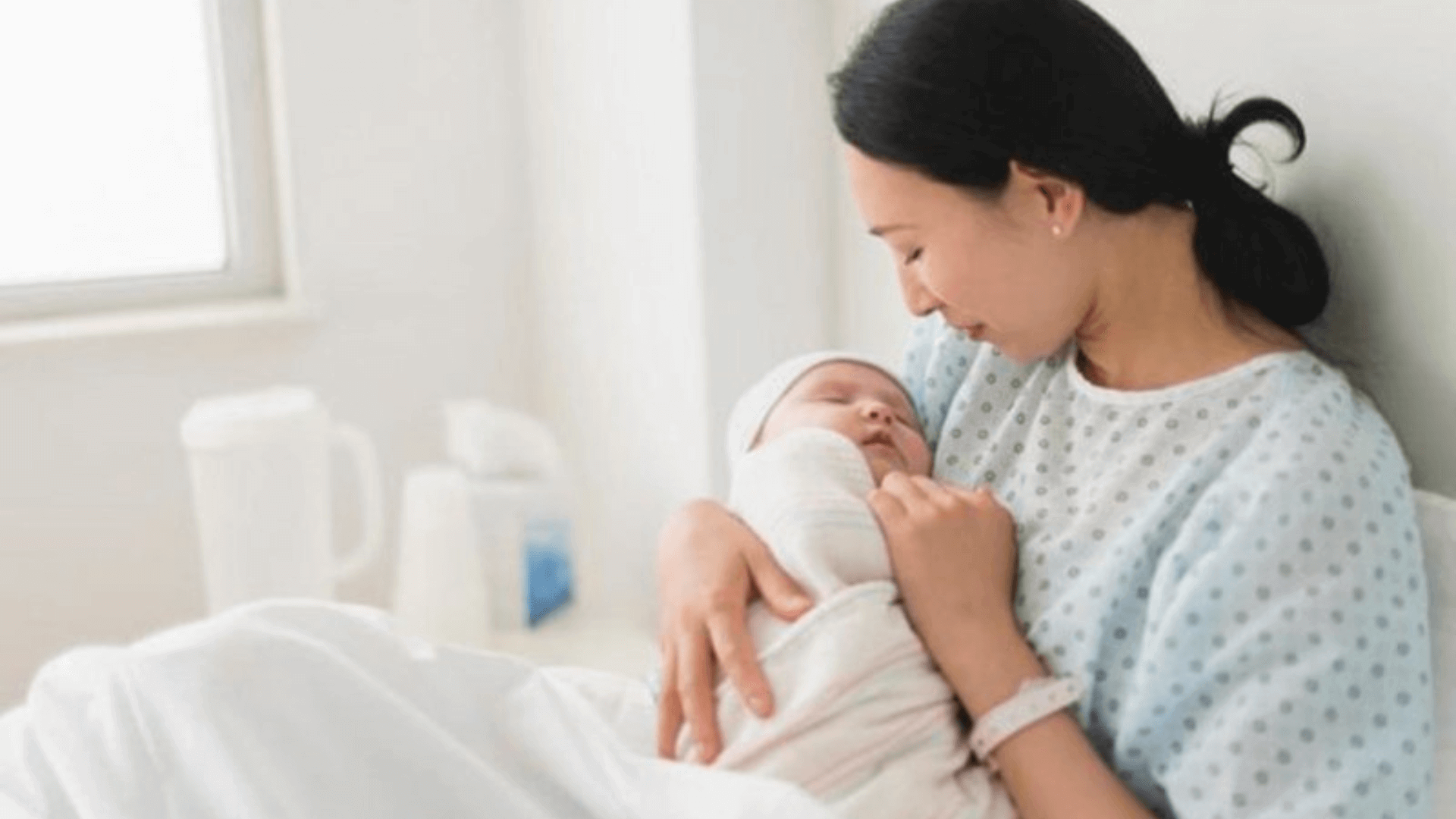 3.Chăm sóc bé sơ sinh đúng cách – Khởi đầu khỏe mạnh cho con