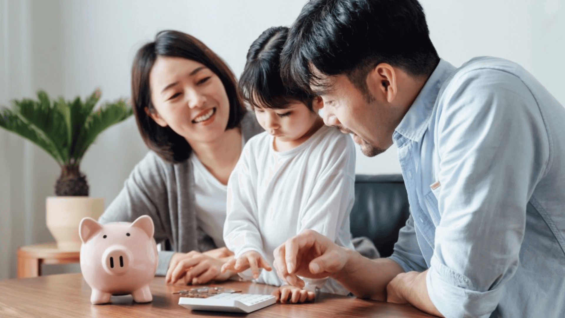 1.Khi việc nuôi con trở thành “áp lực vô hình”